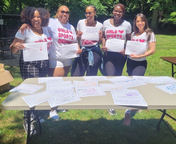 Alexandra Griffin, LaTonja Lee, Andrea Durham, Monica Lorenzo, and Daminska Estime